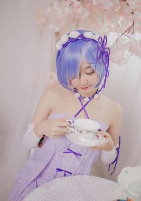 苹果完整版在线播放_在线电影观看